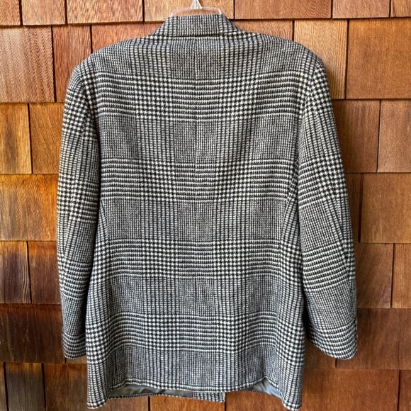 Vintage Evan Picone Black and Cream Plaid Wool Double Breasted Blazer in Large - Picture 9 of 11